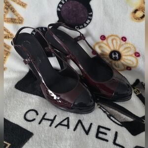 Chanel Elegant Burgundy and Navy Women's Heels